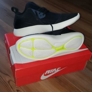 Nike Lunarcharge Premium